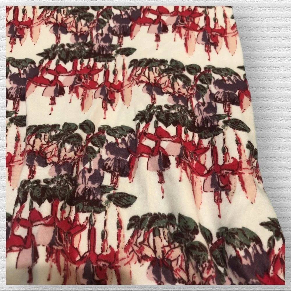 Kate Quinn Fuchsia Flower Tie Knott Gown